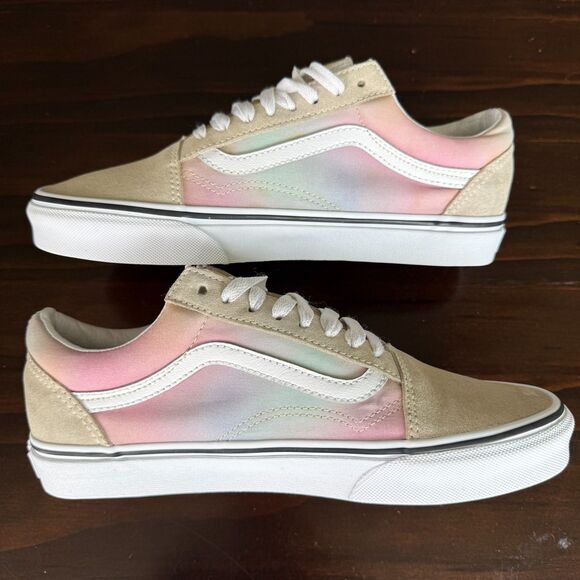 Vans Shoes - Vans Old Skool Aura Shift Multicolor Sneaker Women's Size 8 Men's Size 6.5